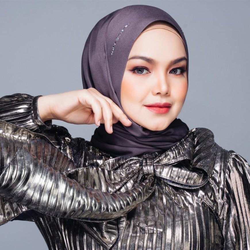 Biodata dan Latar Belakang Siti Nurhaliza